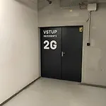 Y&y * Братислава